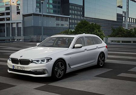 BMW 540 i xDrive Touring Luxury Line 8-fach PanoSD ACC DAB