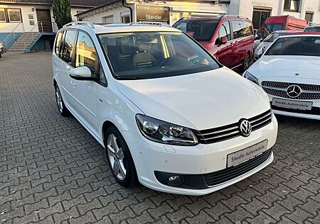 VW Touran Volkswagen 1.4 TSI CUP Pano 1. Hand