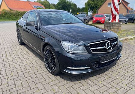 Mercedes-Benz C 180 C -Klasse Coupe CGI BlueEfficiency