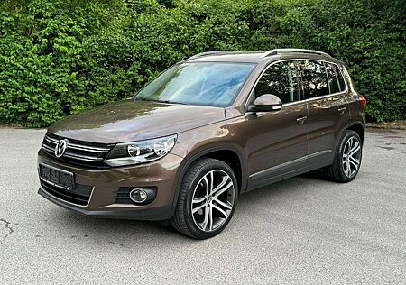 VW Tiguan Volkswagen 2.0 TDI 4Motion DSG Automatik Navi