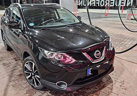 Nissan Qashqai 1.6 dCi TEKNA