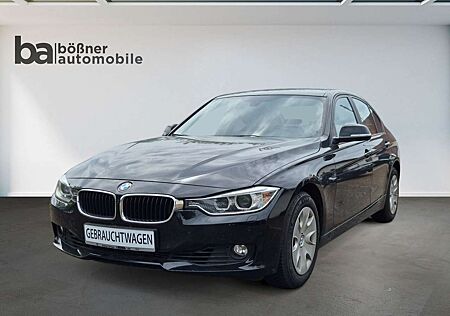BMW 320 i Limo. Sport-Automatik Navi/Bi-Xenon/PDC v+h