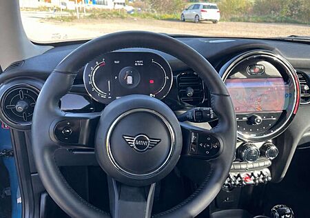 Mini ONE 3-TÜRER Aut.