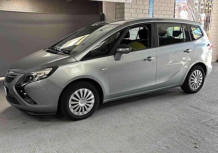 Opel Zafira 1.4 16V Edition 7 Sitzer Sitzh PDC 149€ M