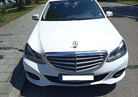 Mercedes-Benz E 220 BlueTEC BlueEFFICIENCY Edition Edition E