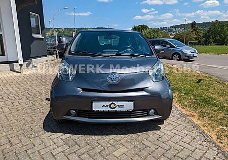 Toyota iQ +/Keyless Go/Klimaautomatik/8-Fach Bereift