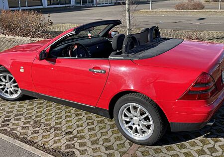 Mercedes-Benz SLK 200