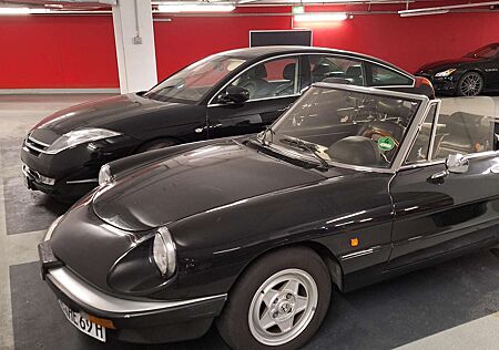 Alfa Romeo Spider 2.0