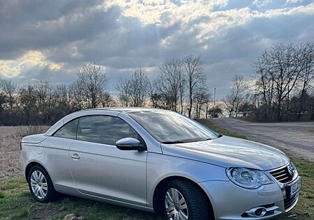 VW Eos Volkswagen 2.0 TDI DPF DSG