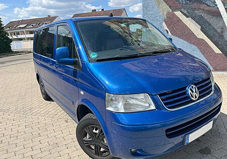 VW T5 Multivan Volkswagen Multivan Highline Autm.
