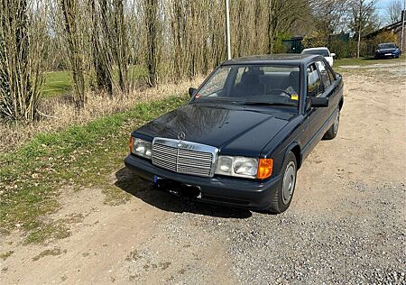 Mercedes-Benz 190 D