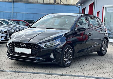 Hyundai i20 Kamera*Sitz+Lenkradheiz*Parkpilot*Alarm*Tempo*Alu