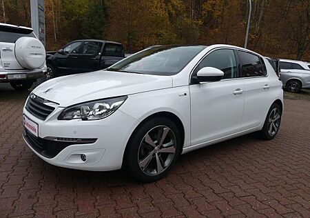 Peugeot 308 *1.2*Klima*Sitzhzg*PDC*Kam*Navi*Pano