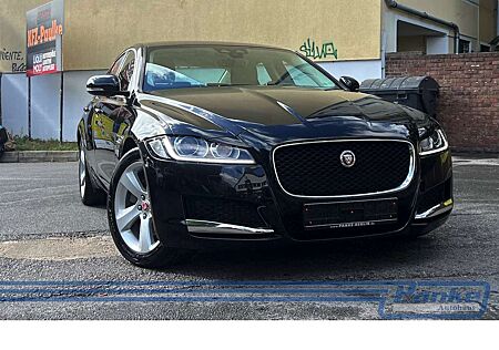 Jaguar XF R-Cam*Car-Play*Holz*AHK*Tempo*Leder*