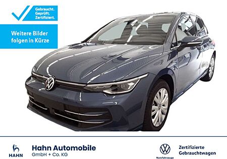 VW Golf Volkswagen VIII 1.5eTSI Edition 50 DSG LED NAVI STANDH