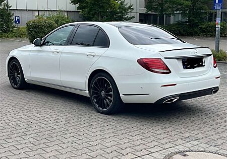 Mercedes-Benz E 200 9G-TRONIC Exclusive