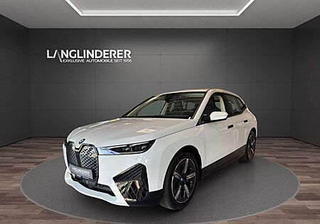BMW iX xDrive50 Sportpaket NP115339,- 21"LMR / 360° / h/k