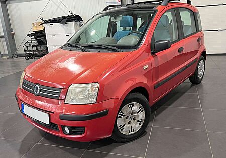 Fiat Panda 1.2 8V Dynamic **Panorama*BT*5-Türig**