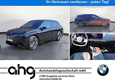 BMW iX xDrive40 Sportpaket Klimaaut. AHK