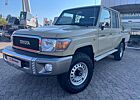 Toyota Land Cruiser GRJ79 **DOPPELKABINE**