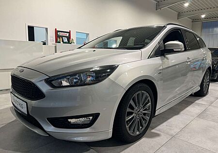 Ford Focus Turnier ST-Line Klimaautomatik/SHZ/PDC