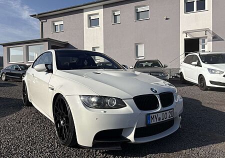 BMW M3 COUPE -LEDER-NAVI-KUNDEN FAHRZEUG
