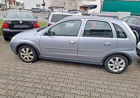 Opel Corsa * Klimaanlage *