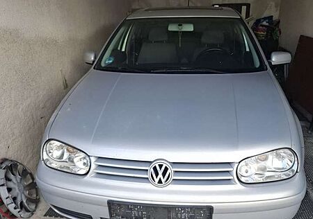 VW Golf Volkswagen 2.0