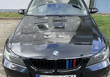 BMW 325 i Aut. Steg 1