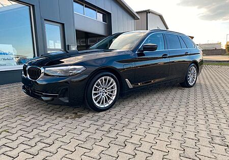 BMW 530 e AHK/SP-SITZE/M-SPORTL/18"/Kamera