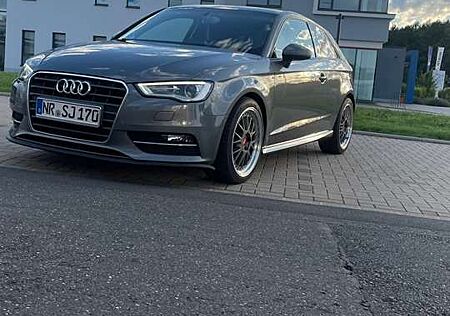 Audi A3 1.6 TDI (clean diesel) Attraction