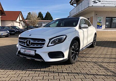 Mercedes-Benz GLA 200 AMG Line Pano LED