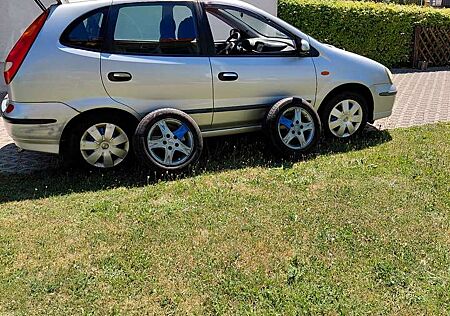 Nissan Almera Tino acenta PLUS