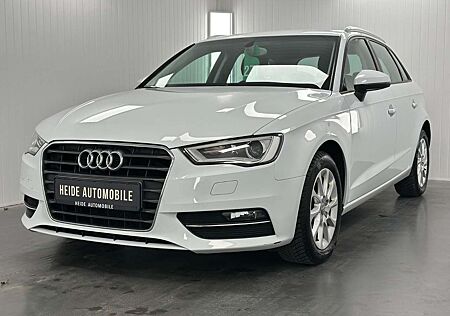 Audi A3 Sportback attraction 1. Hand Xenon SHZ Selten