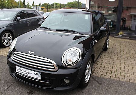 Mini Cooper D 1.6 D Panorama Navigation S & W Räder
