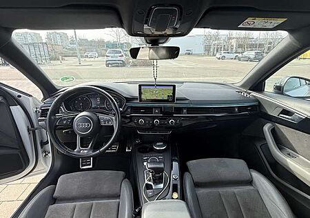 Audi A4 2.0 TDI S tronic