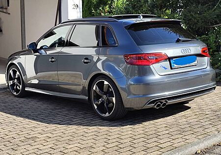 Audi A3 1.8 TFSI Sportback quattro 3-fach S-line