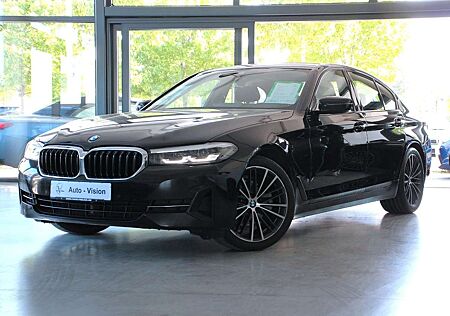 BMW 520 d (G30) *Shadow Line*LED*AHK*Ambiente*AppleCP
