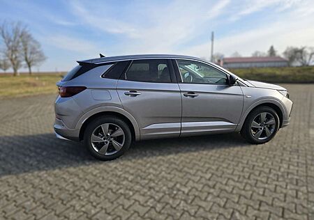 Opel Grandland 1.2 DI Elegance