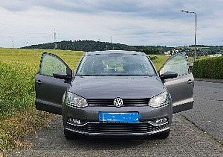 VW Polo Volkswagen 1.2 TSI (Blue Motion Technology) SOUND