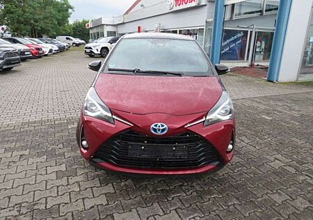 Toyota Yaris Hybrid Style Selection