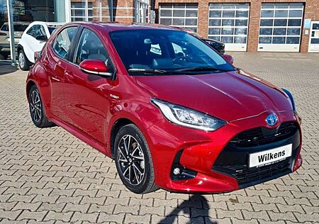 Toyota Yaris Hybrid Club