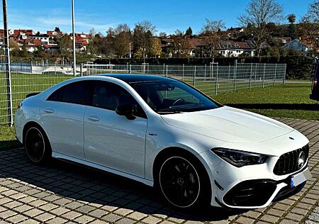 Mercedes-Benz CLA 45 AMG 4Matic Performance * Sehr gepflegt *