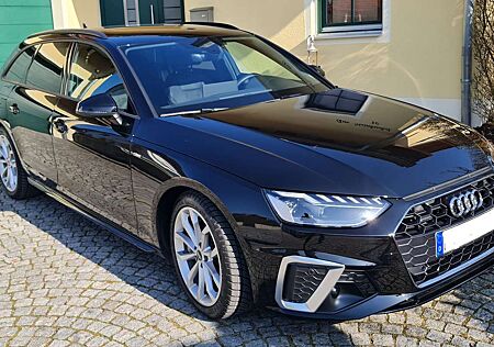 Audi A4 Avant 45 TFSI quattro S tronic S line