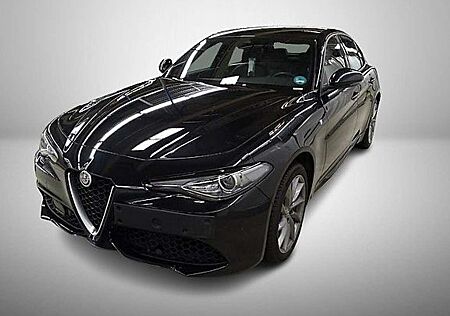 Alfa Romeo Giulia 2.0 Turbo TI Q4 AT8*Assistenz-Paket*Kamer