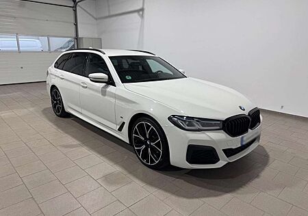 BMW 520 d Facelift M Sport Automatik AHK Laser 20"