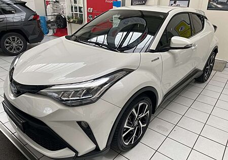 Toyota C-HR 2.0 Hybrid Team Deutschland