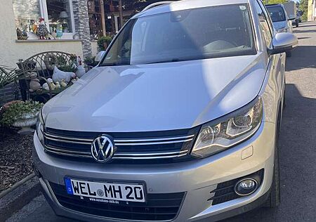 VW Tiguan Volkswagen 1.4 TSI BlueMotion Technology Lounge Sport & Style