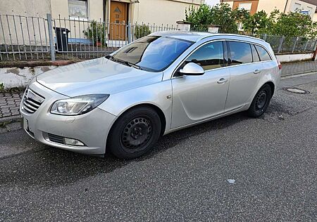 Opel Insignia A 2009 Automatik 160 PS neuer TÜV