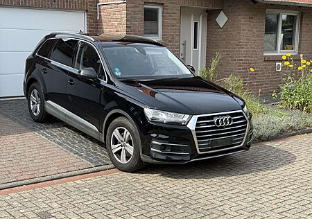 Audi Q7 3.0 TDI quattro tiptronic Standheizung u.v.m.